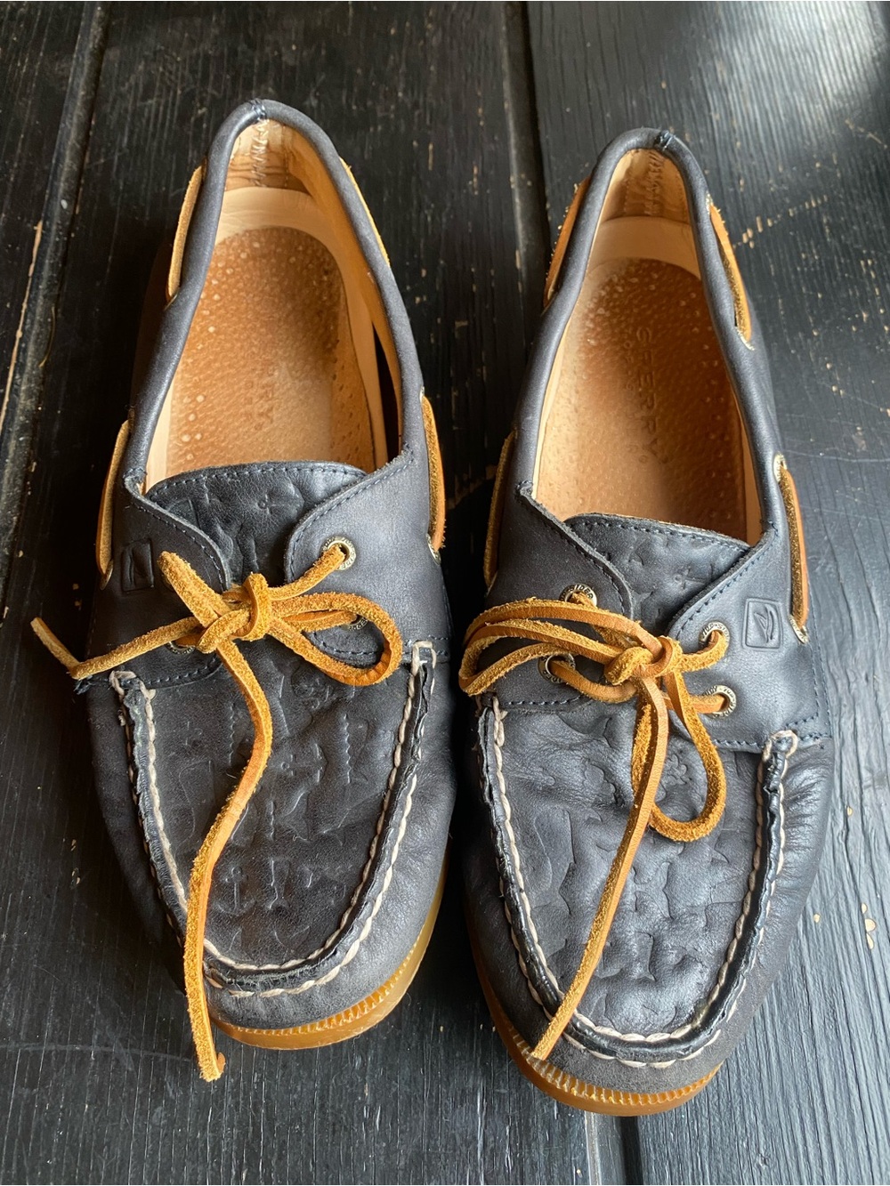 Sperry Women's Navy Leather Boat Shoes with Tan Laces